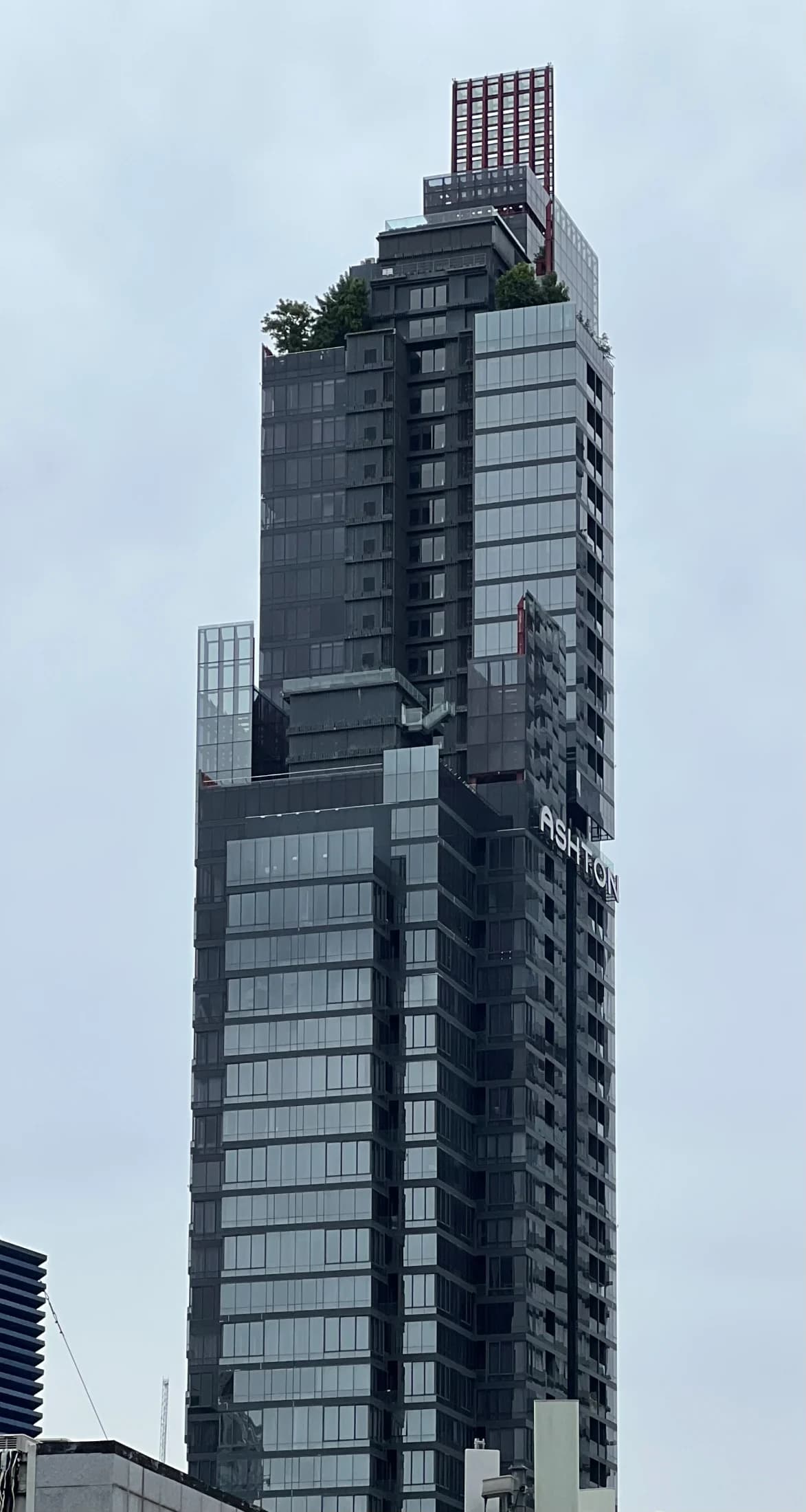 Ashton Silom