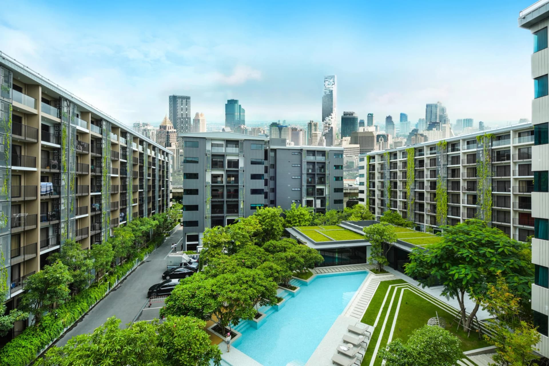 Blossom Condo @ Sathorn-Charoenrat
