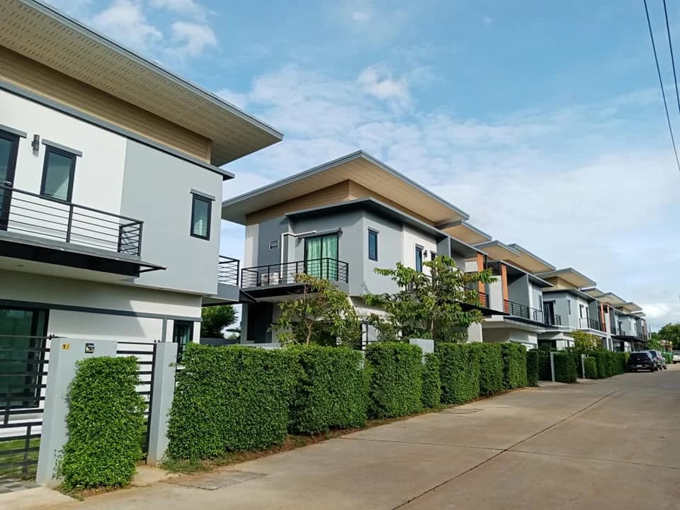 Crystal Green Khaoyai
