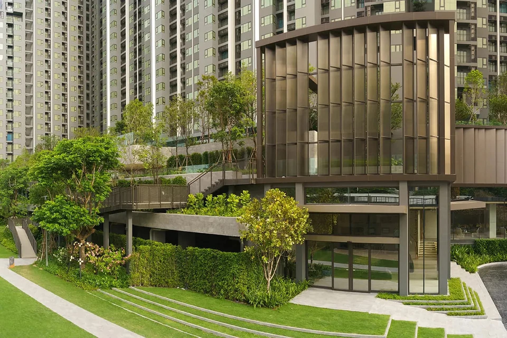 LIFE Sathorn Sierra