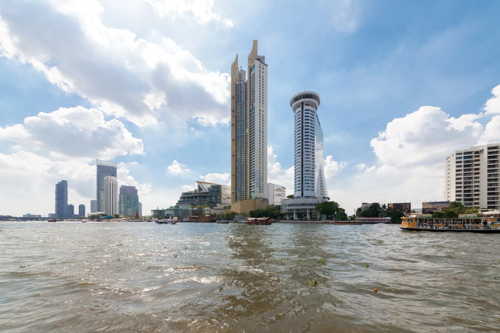 Magnolias Waterfront Residences