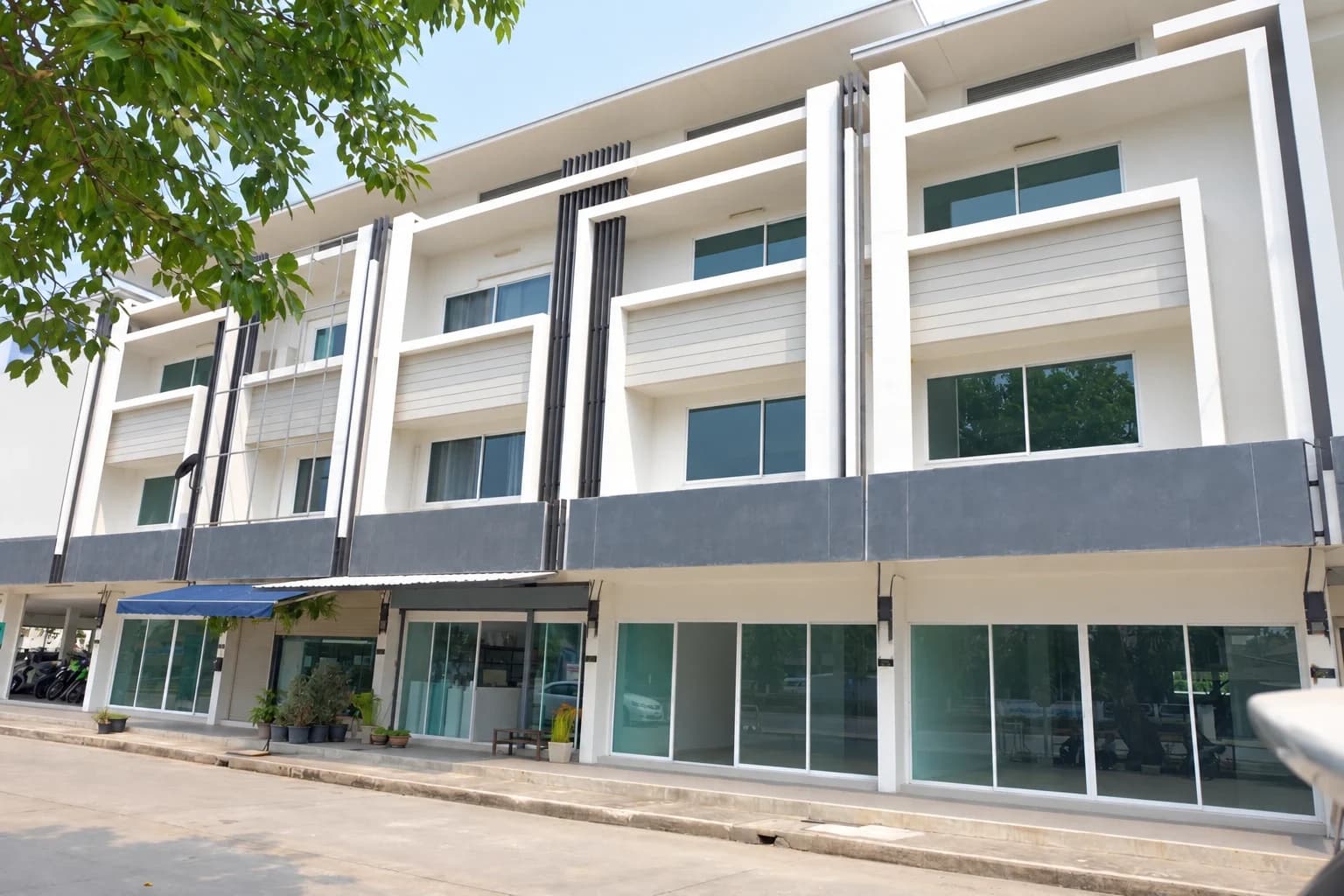 Malada Home and Resort